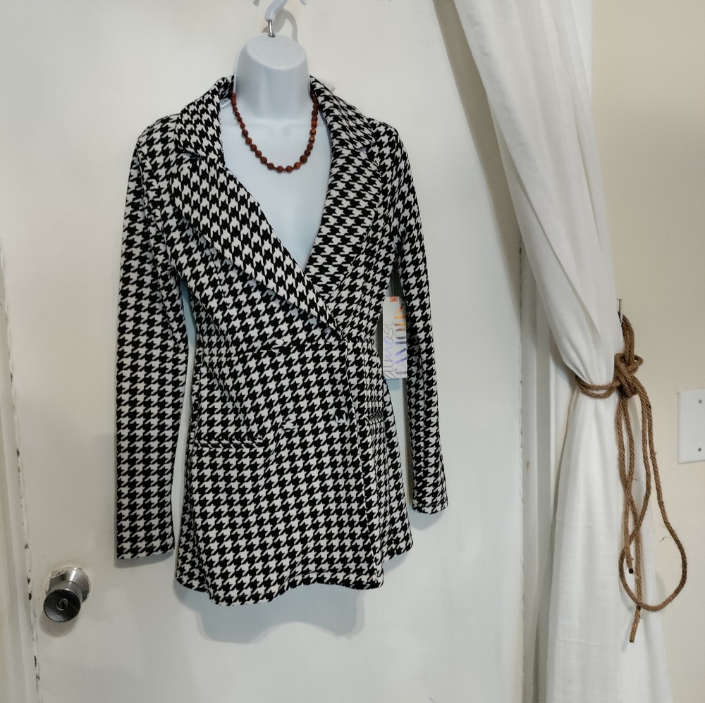 Skort romper/one-piece Stylish summer suiting; houndstooth pattern